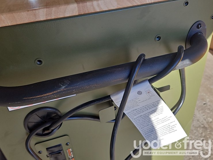 army-green-husky-tool-box-image-9