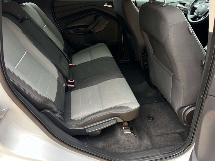 2014-ford-escape-se-image-27
