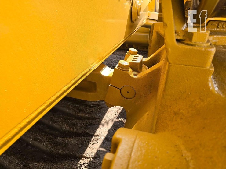 2007-caterpillar-d8t-image-38