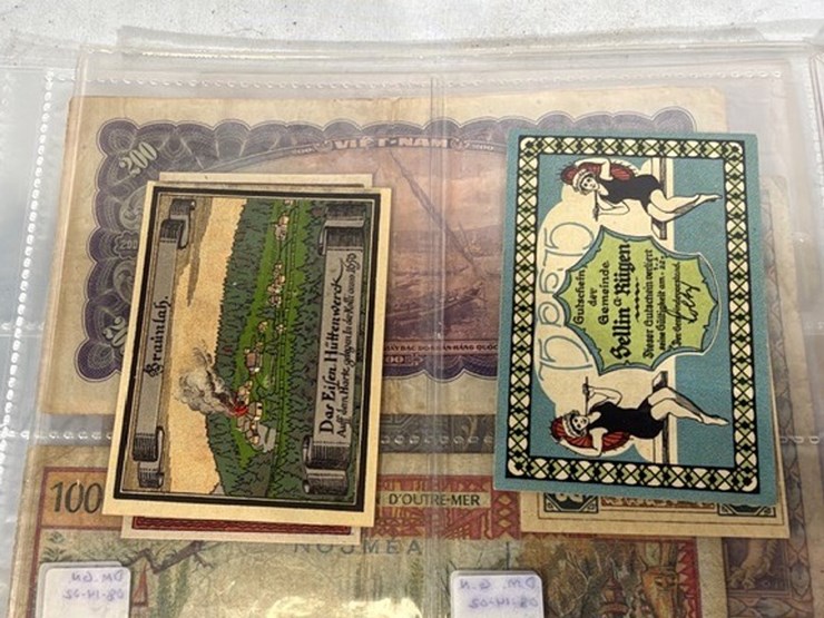 #40308-•-foreign-currency-bank-notes-image-34