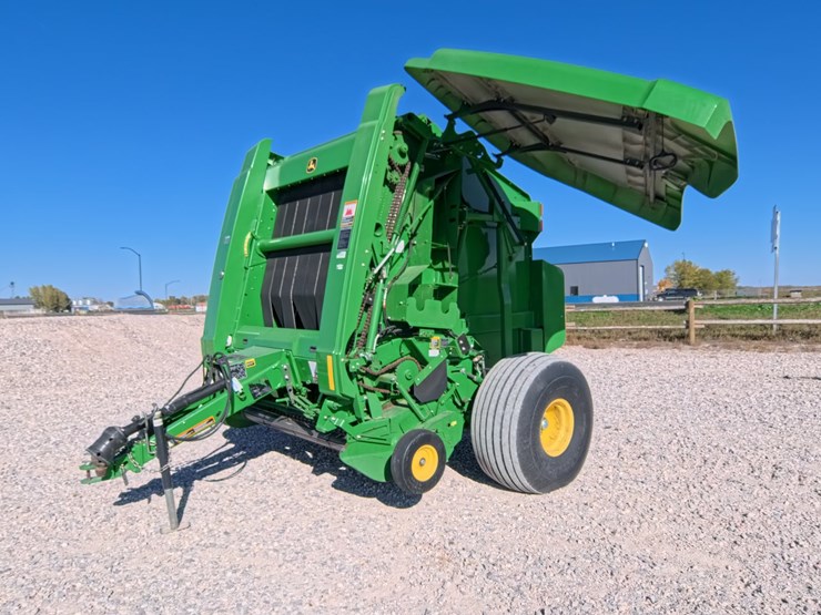 john-deere-569-premium-image-36