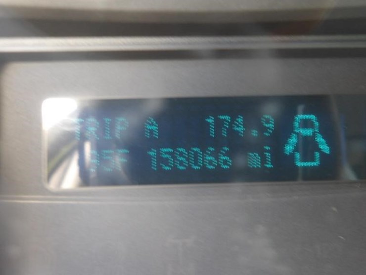 2015-ford-f550-xlt-image-26