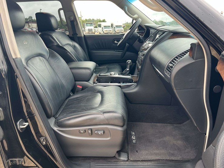 2012-infiniti-qx56-image-20
