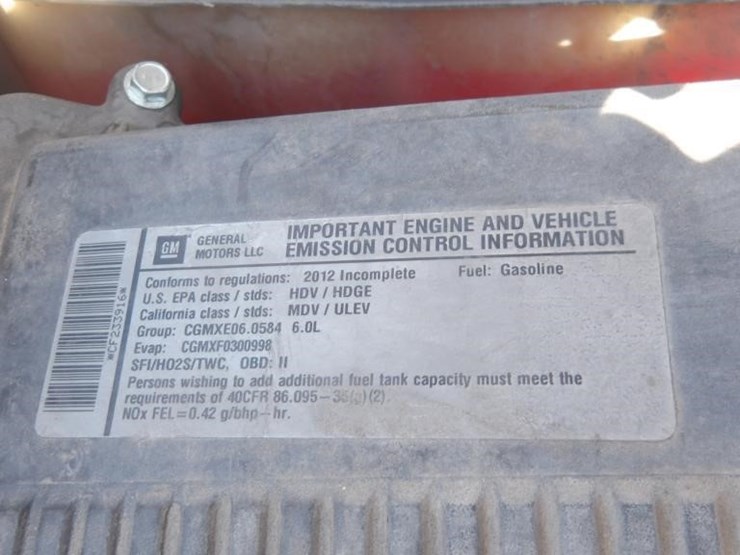 2012-chevrolet-silverado-2500-image-8