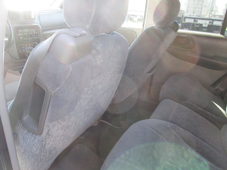2003-chevrolet-trailblazer-image-17