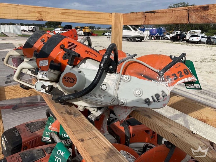 lot-of-18-stihl-ts700-chop-saws-image-1