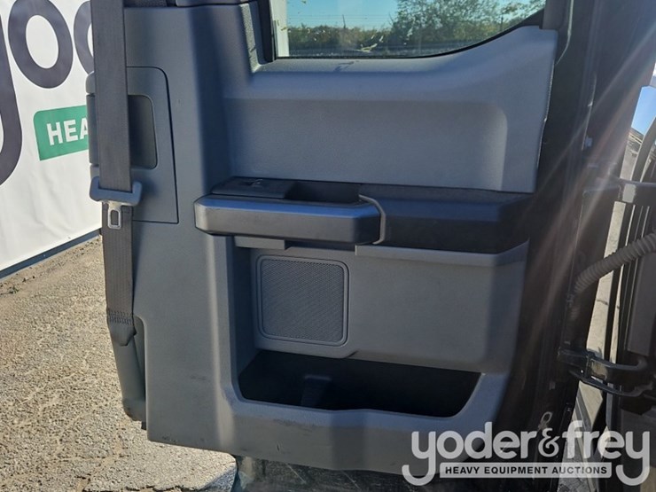 2018-ford-f250-image-24