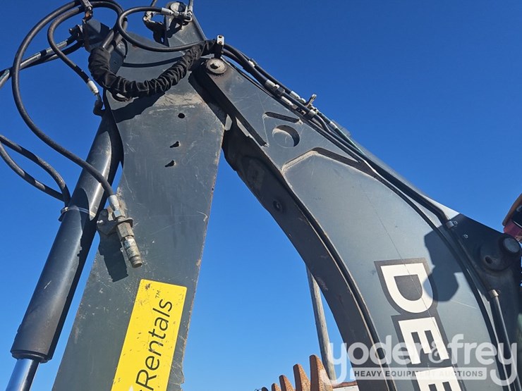 2018-deere-410l-image-26