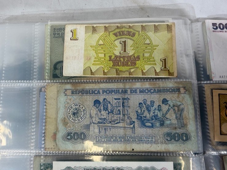 #40310-•-foreign-currency-bank-notes-image-146