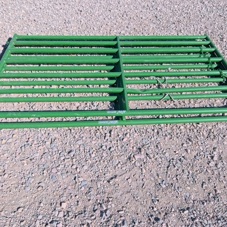 #2006 • Used 8ft H&W Gates (2 Count)