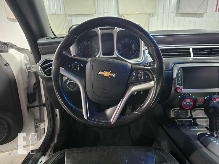 2015-chevrolet-image-10