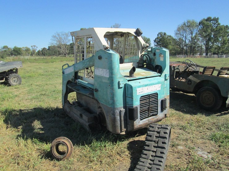 takeuchi-tl26-2-image-4