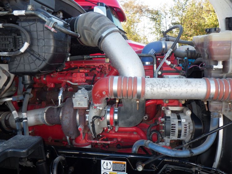 2021-kenworth-t680-image-22