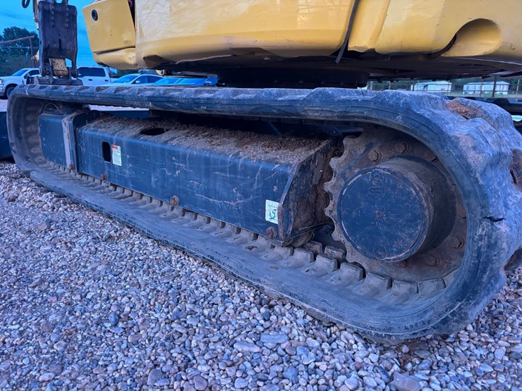 2021-komatsu-pc55mr-image-3