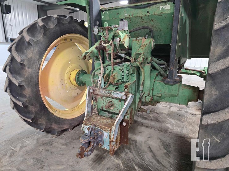 john-deere-6220-image-15