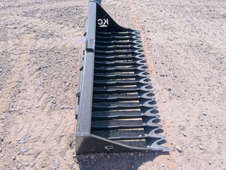 #3073-•-new-skid-steer-quick-attach-78-inch-high-sided-skeleton-bucket-image-3