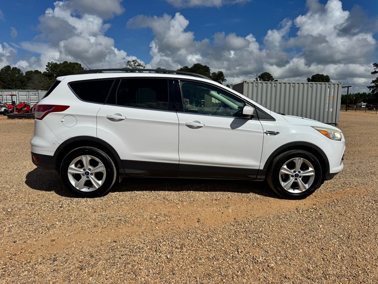 2015-ford-escape-image-6