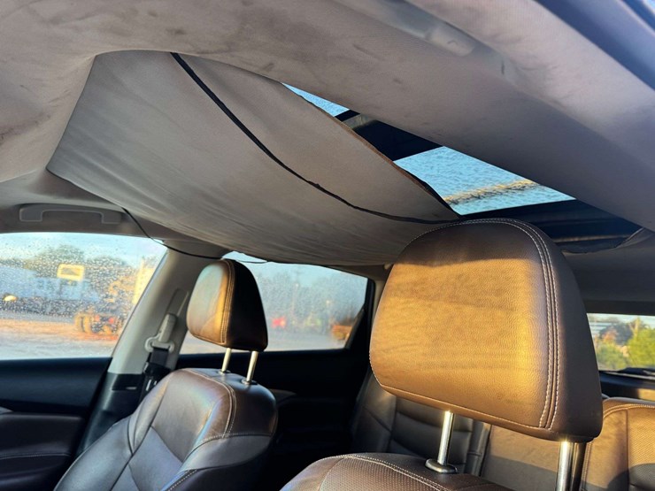 2015-nissan-murano-sl-image-12