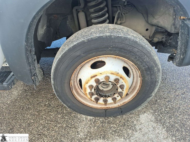 2014-ford-f450-image-29
