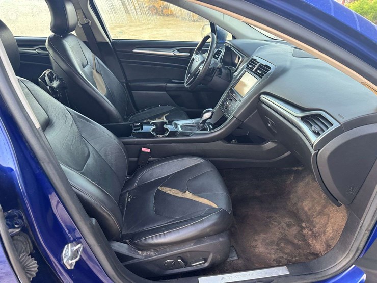 2015-ford-fusion-titanium-4dr-sedan---188,983-miles-image-15