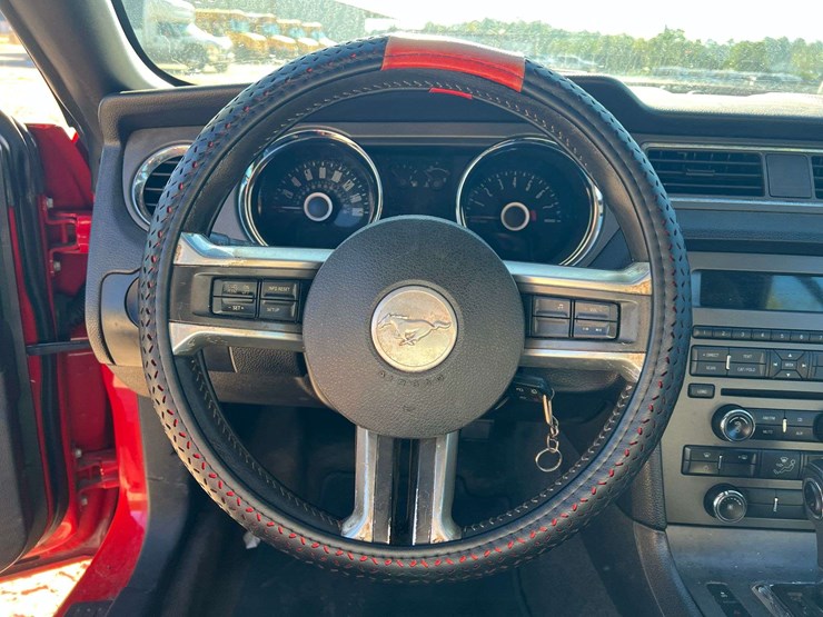 2014-ford-mustang-2-door-coupe-(232,492-miles)-image-14