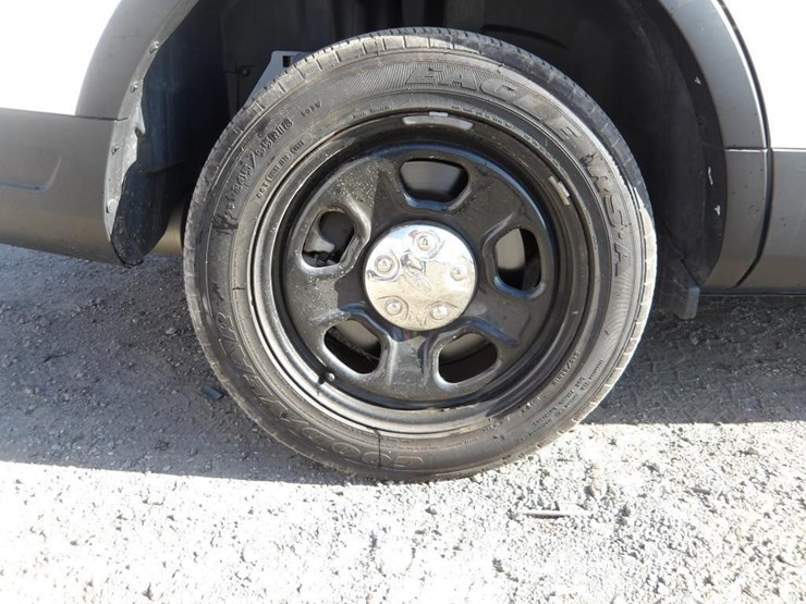 2018-ford-explorer-image-5