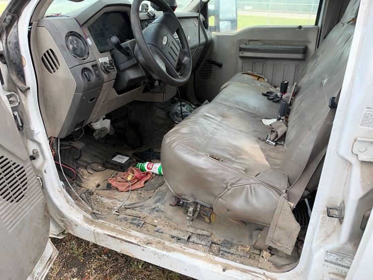 2007-ford-f350-image-14