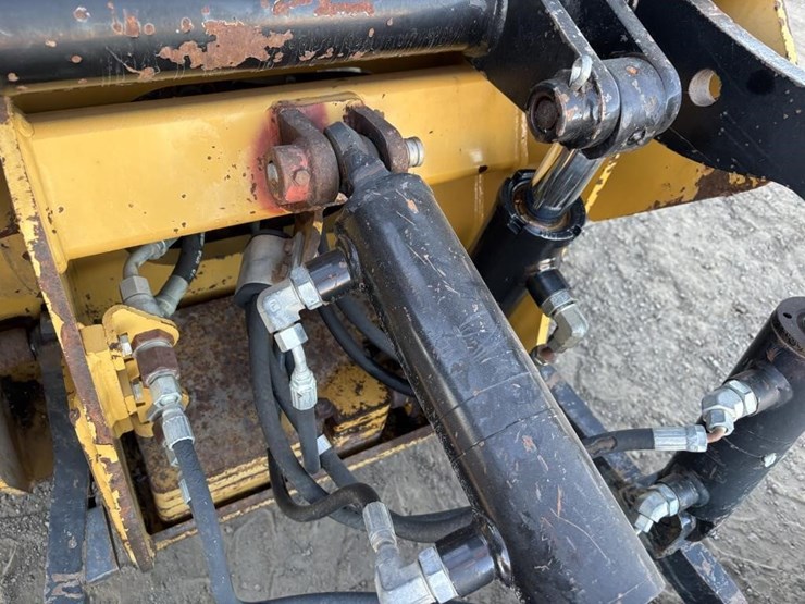 2007-caterpillar-414e-image-24