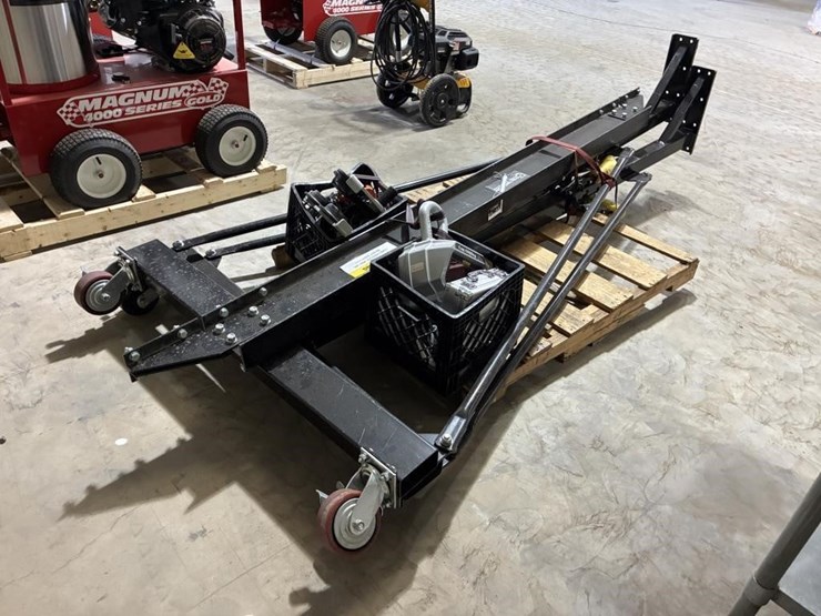 strongway-4,000lbs-gantry-crane-w/scale-image-3