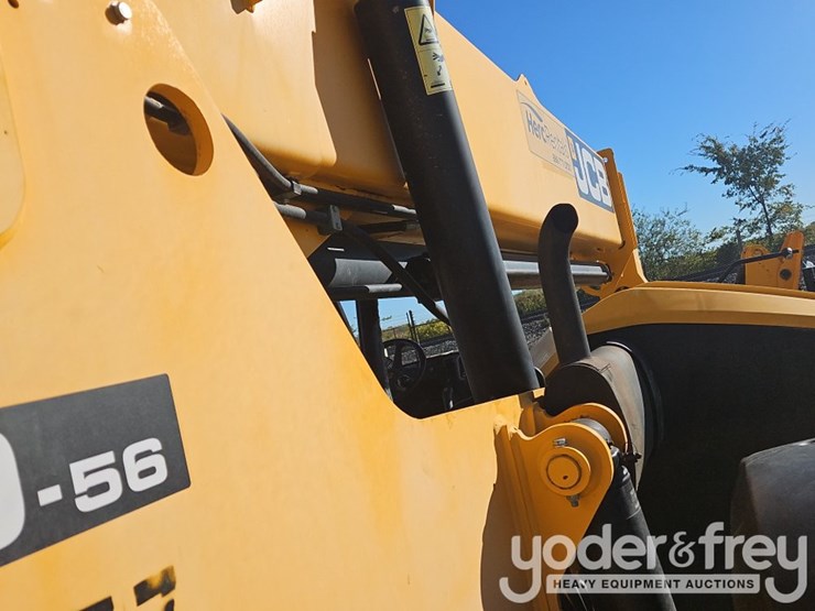 2019-jcb-510-56-image-29
