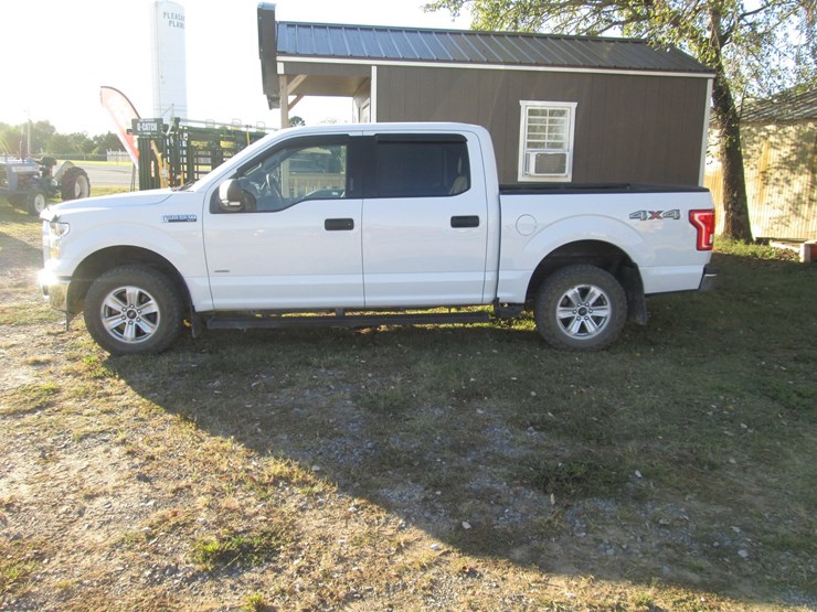 2017-ford-f150-image-4