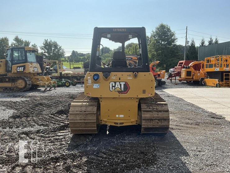 2023-caterpillar-d3-lgp-image-3