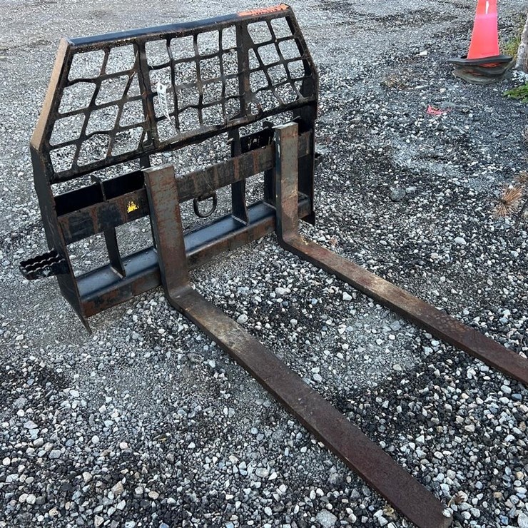 48” Skid Steer Pallet Forks