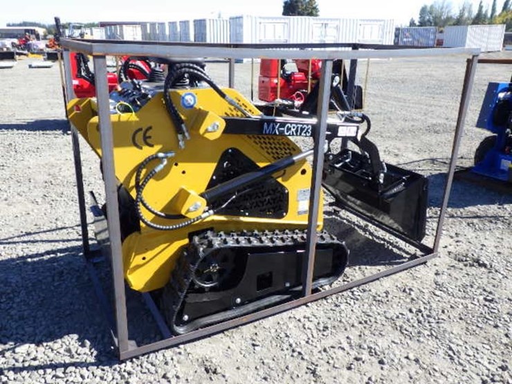 2026-agt-mx-crt23-skid-steer-tracked-loader-image-3