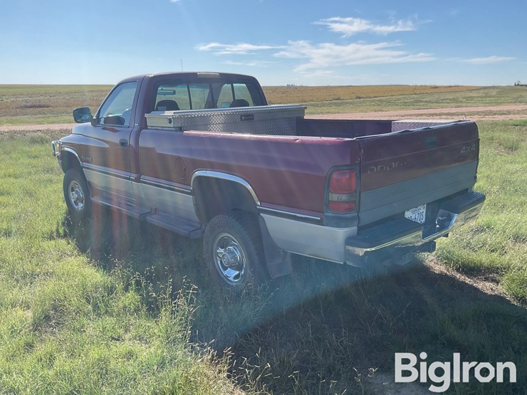 1995-dodge-2500-image-7