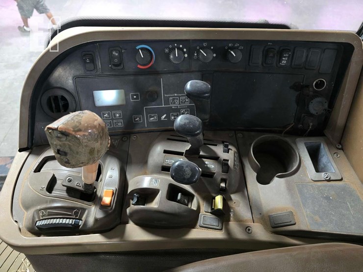 2011-john-deere-7830-image-15