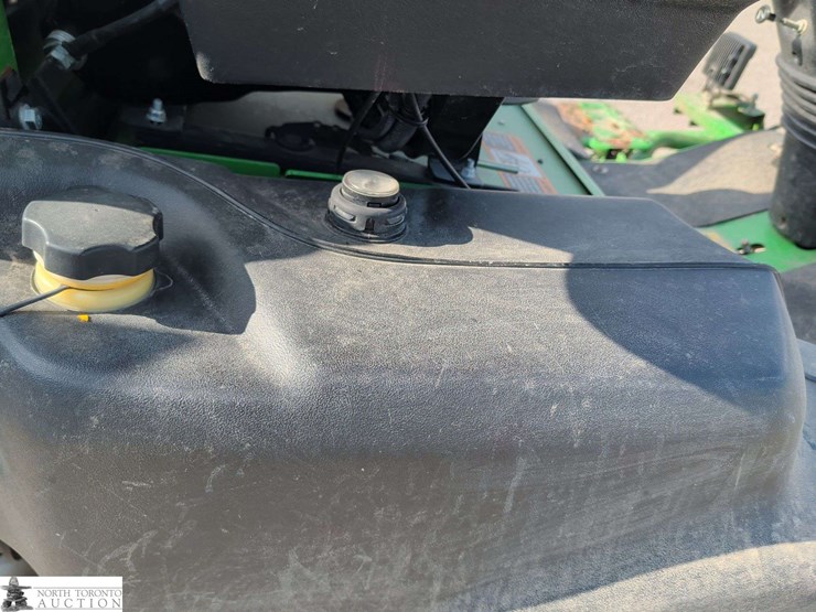 2015-john-deere-2500-image-32