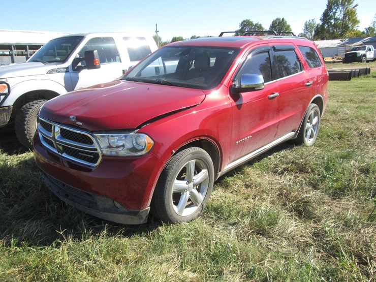 2011-dodge-durango-image-1