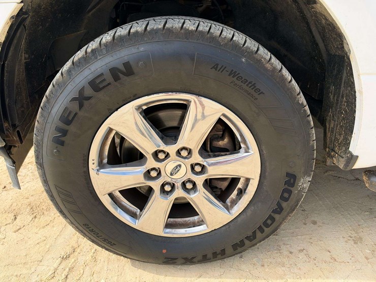 2019-ford-f150-xlt-image-19
