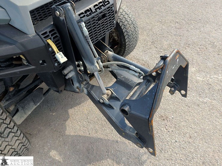 2015-polaris-brutus-hd-pto-image-12
