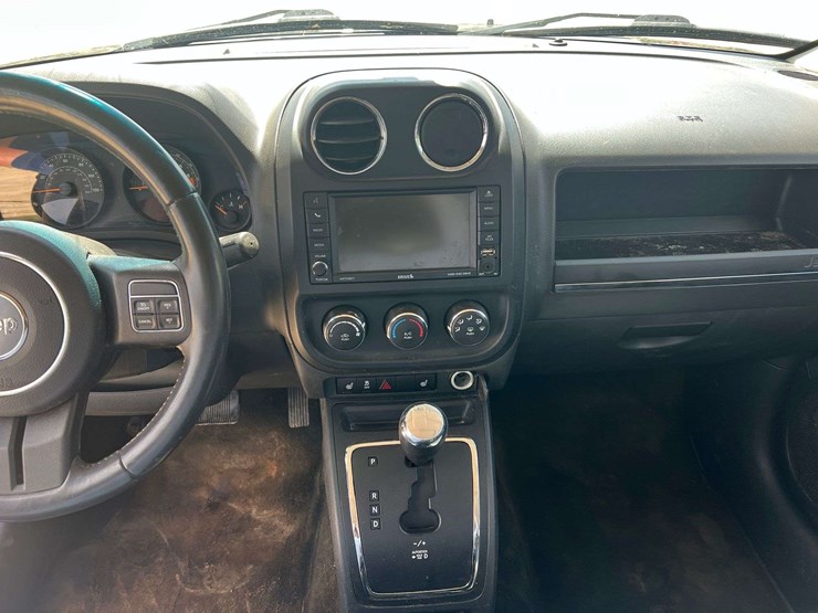 2016-jeep-patriot-image-13