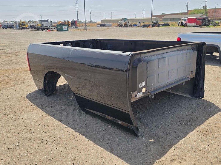 dodge-ram-dually-truck-bed-image-4