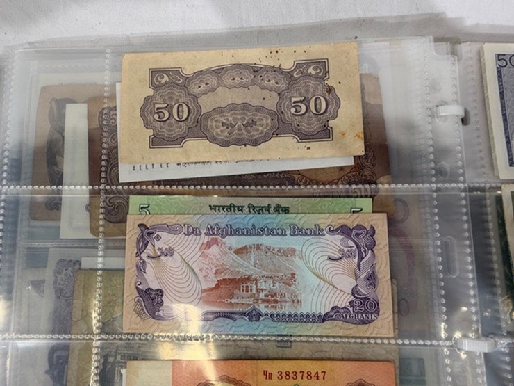 #40309-•-foreign-currency-bank-notes-image-110
