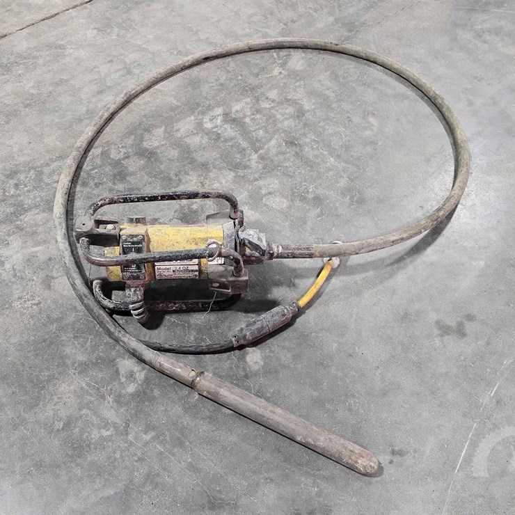 2018 OZTEC 2.4 OZ ELECTRIC CONCRETE VIBRATOR MOTOR