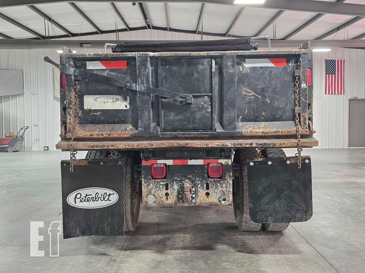 2018-international-durastar-4300-image-8
