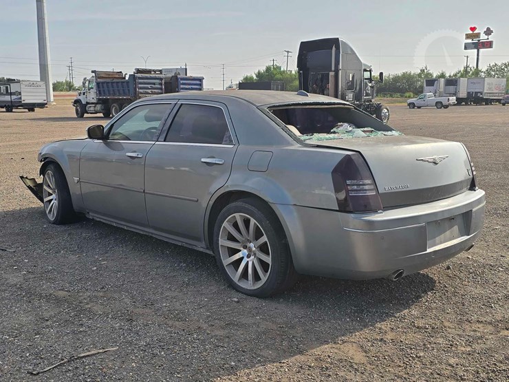 2006-chrysler-300c-image-4