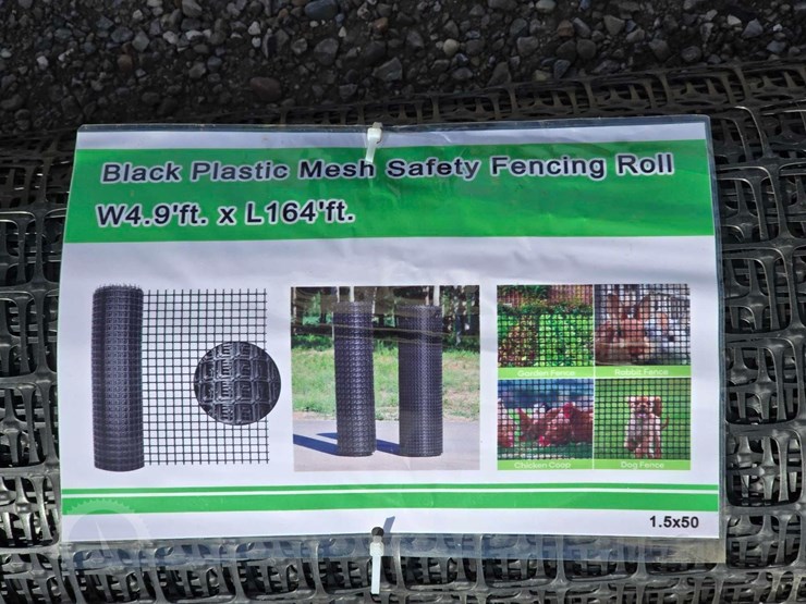 black-plastic-mesh-safety-fencing-roll-image-2