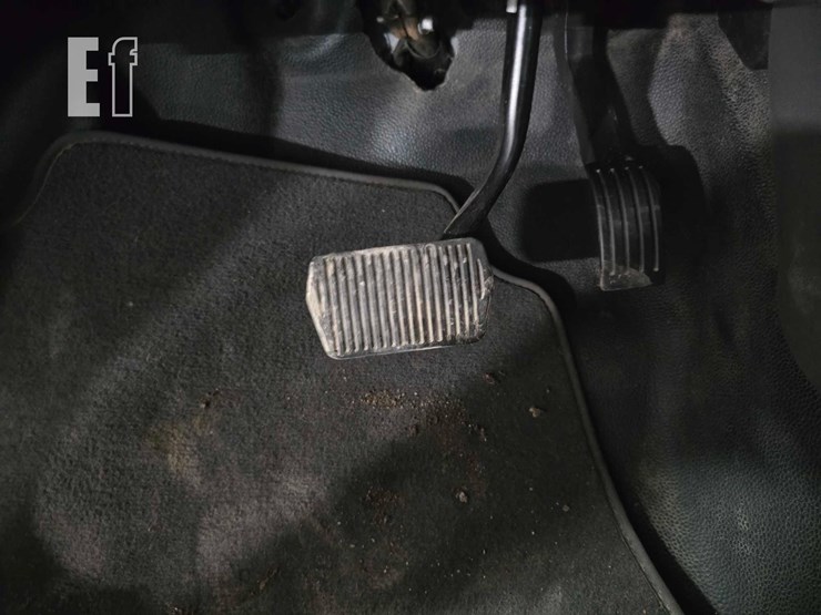 2022-ford-transit-connect-image-11