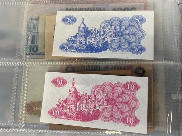 #40308-•-foreign-currency-bank-notes-image-137
