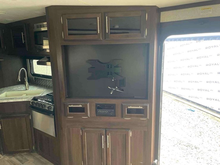 2018-33ft-jayco-white-hawk-30rls-t/a-travel-trailer-image-30